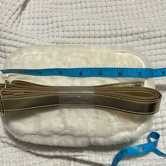 NWT - Bath & Body Works- Travel Toiletry Cosmetic Bag with Strap - Picture 5 of 8